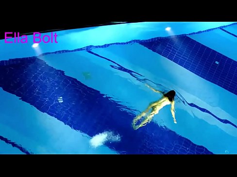 ❤️ Hindi ko mapigilang panoorin, ang batang blonde ay nahuling lumalangoy nang hubo't hubad sa ELLA BOLT resort pool ❌ Porno sa porn tl.zoomporno.ru ️❤